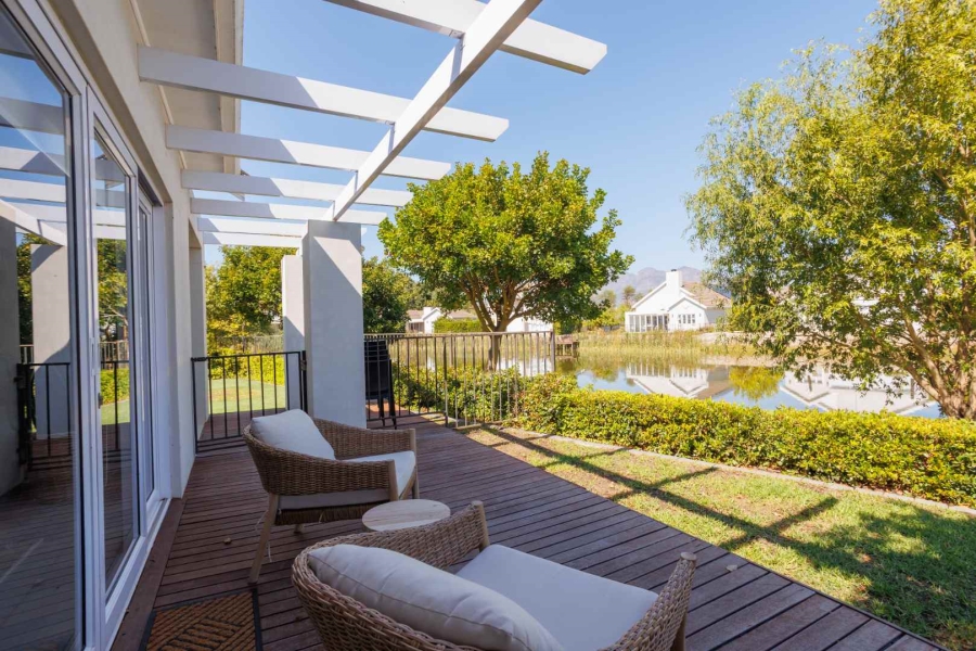 To Let 3 Bedroom Property for Rent in Val De Vie Estate Western Cape